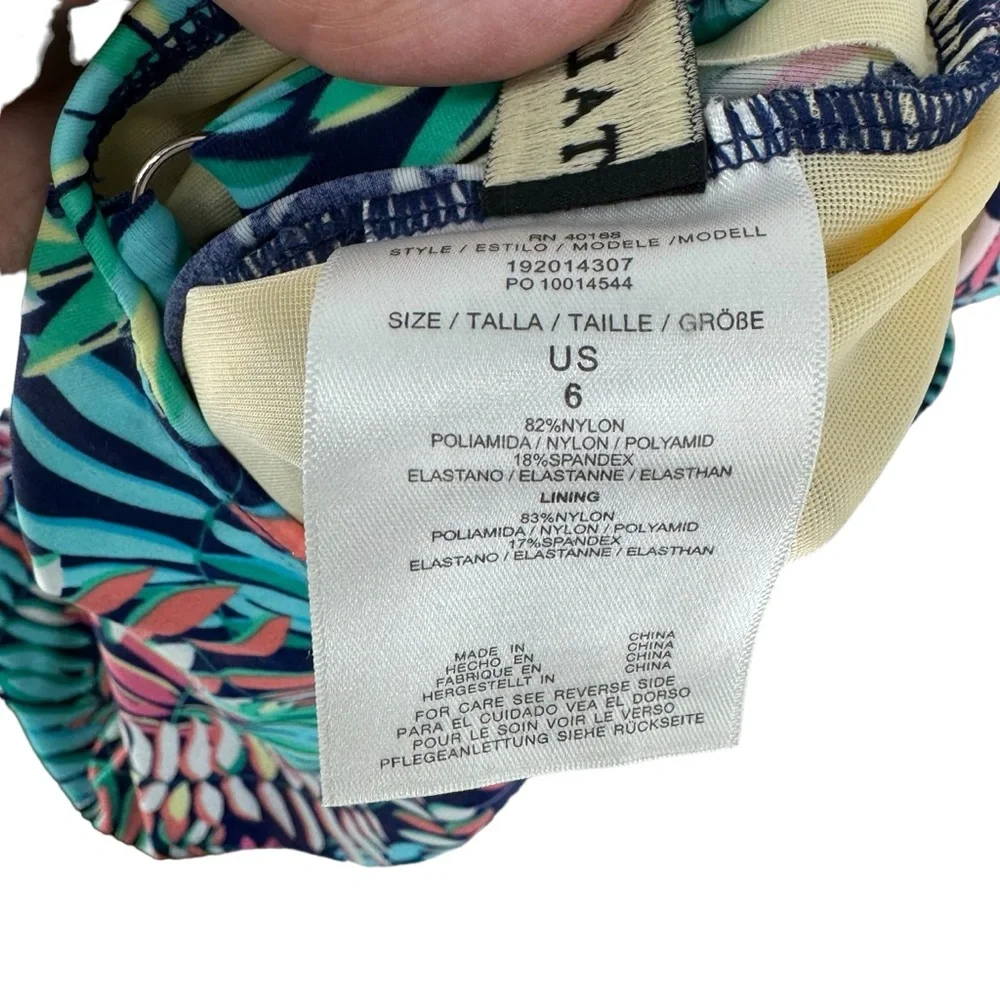 *Women’s Talbots 6 Two-Piece Green/Blue/Punk Tropical Print Tankini Bathing Suit